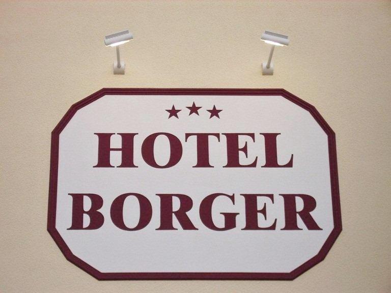 Hotel Borger Frankfurt nad Mohanem Exteriér fotografie